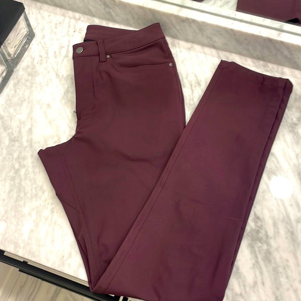 Lululemon ABC pant slim 28 x 34